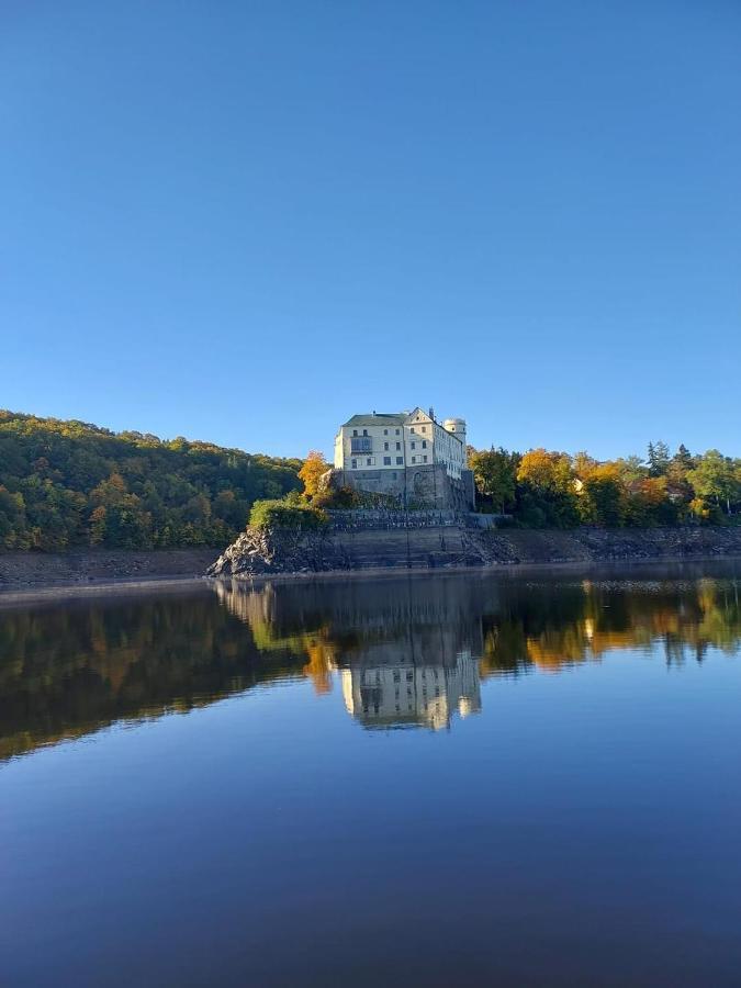 Penzion U Svarcu Zduchovice Экстерьер фото