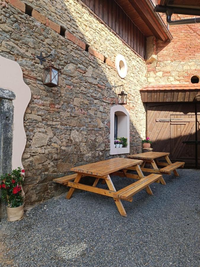 Penzion U Svarcu Zduchovice Экстерьер фото