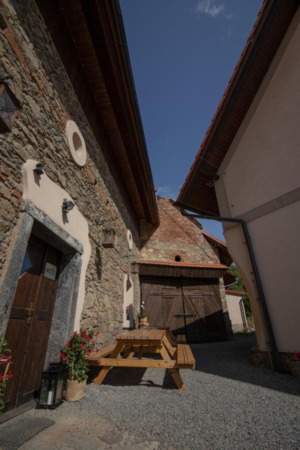 Penzion U Svarcu Zduchovice Экстерьер фото